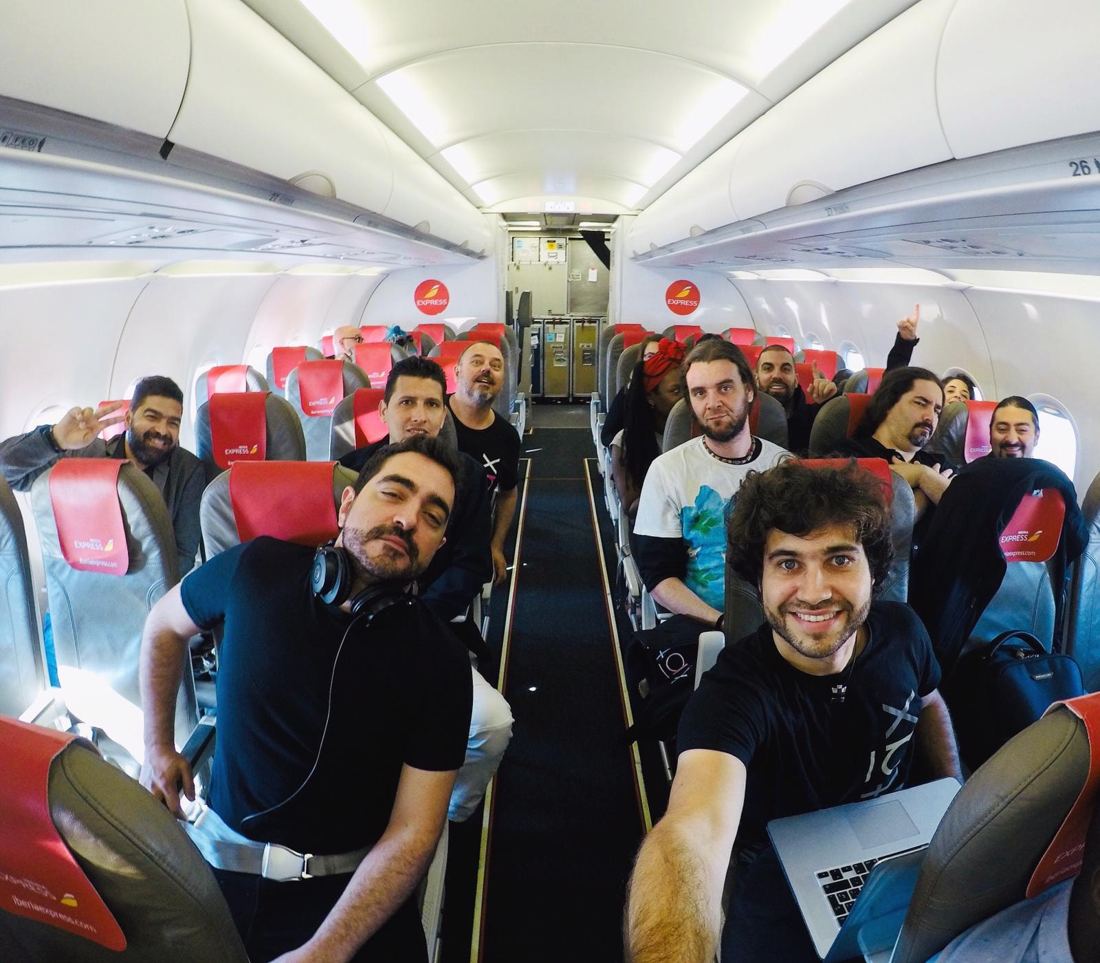 De gira con Patax
