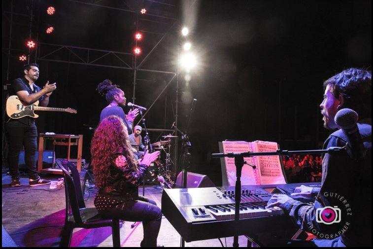 Playa Honda (Perú), 2018, con Patax